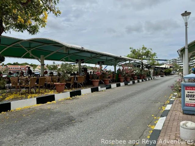 Restaurants on the Handelskade in Curacao