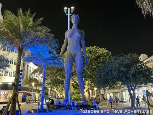 View of Lincoln Road Mall at night