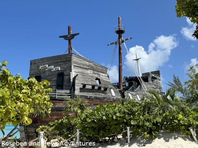 Captain Morgan on the Rocks Island Bar on Half Moon Cay