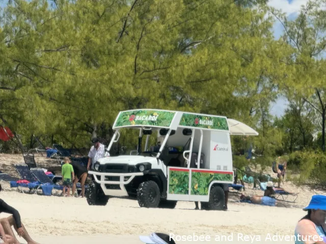 Drink Car on the beach at Half Moon Cay