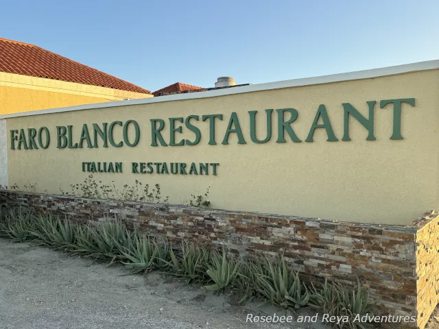 Faro Blanco Restaurant