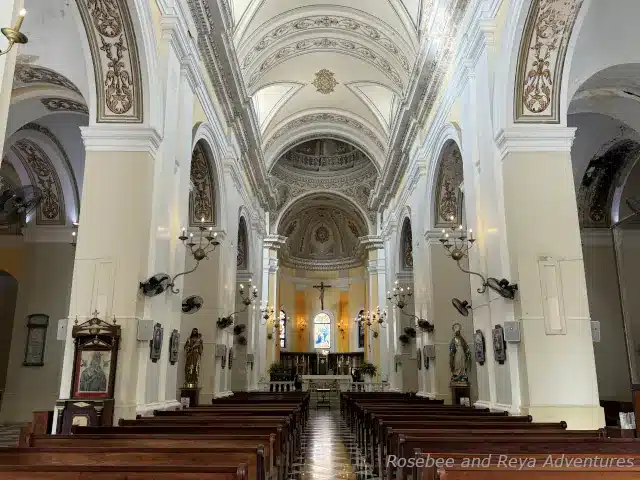 Picture of the inside of Catedral Basilica Menor de San Juan Bautista looking towards the altar in Old San Juan