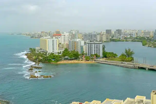 Picture of Playita del Condado, one of the beaches just outside of Old San Juan, Puerto Rico