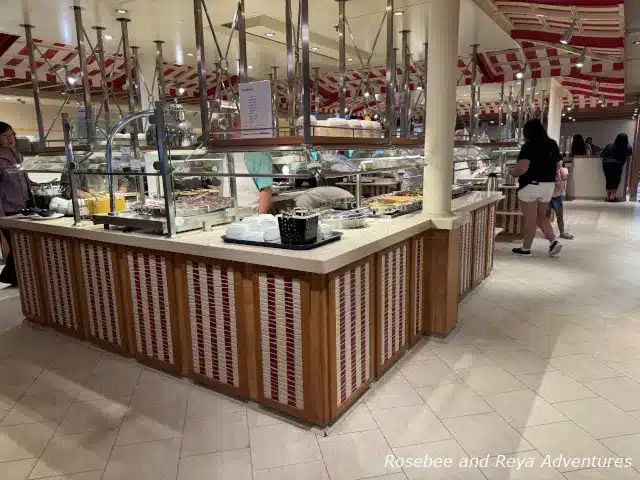 The Lido Marketplace on the Carnival Panorama