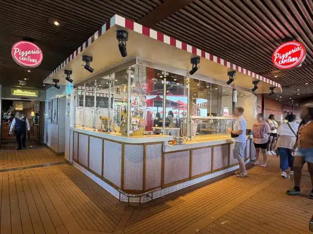 Pizzeria del Capitano on the Carnival Panorama