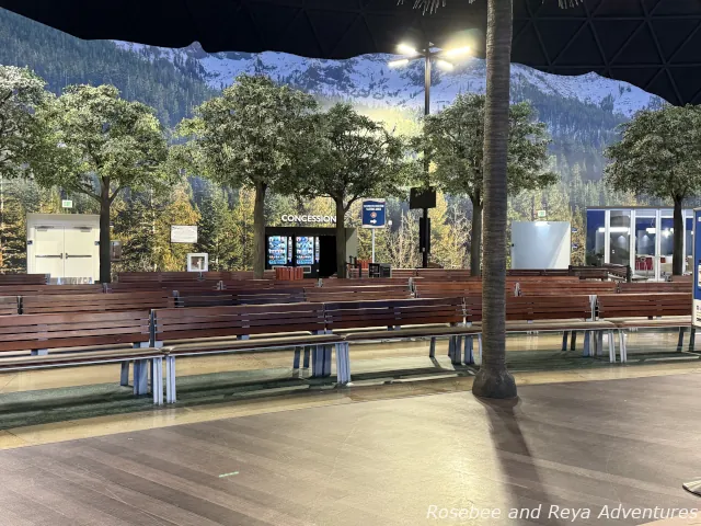 Picture of the waiting area inside of the Long Beach cruise terminal