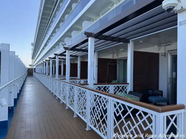 Picture of the walkway on the sundeck outside the Havana Cabanas